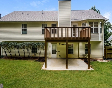 805 Lewis Ridge Circle - Photo Thumbnail 14