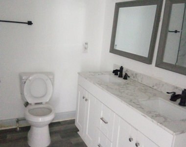 1511 Mims Street Sw - Photo Thumbnail 9