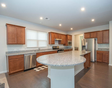 147 Soundview Trace - Photo Thumbnail 14