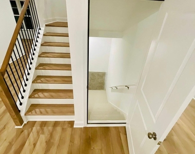 3462 Burkston Place - Photo Thumbnail 35