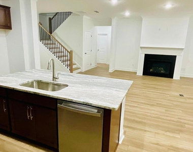 3462 Burkston Place - Photo Thumbnail 20