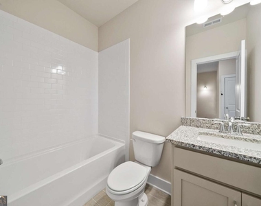 3761 Oxford Circle - Photo Thumbnail 12