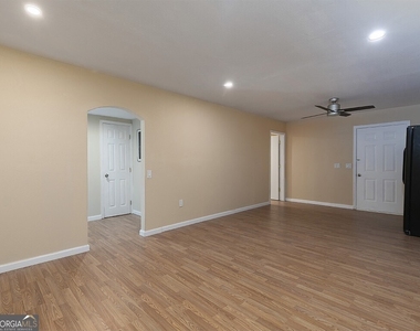 16 Huntcliff Drive - Photo Thumbnail 27