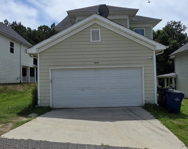 4691 Highpoint Lane - Photo Thumbnail 3