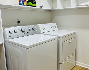 2720 Princeton Lane - Photo Thumbnail 13