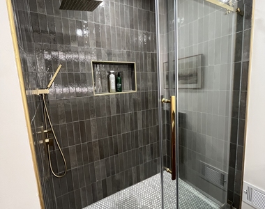 2720 Princeton Lane - Photo Thumbnail 7