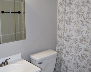 2874 Florence Drive - Photo Thumbnail 4