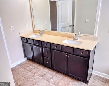 4955 Ducote Trail - Photo Thumbnail 11
