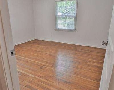 3197 Alberta Lane - Photo Thumbnail 12
