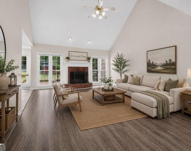 1262 Bowman Road - Photo Thumbnail 4