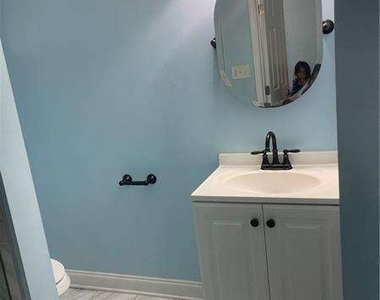 3168 Sewell Mill Road - Photo Thumbnail 6