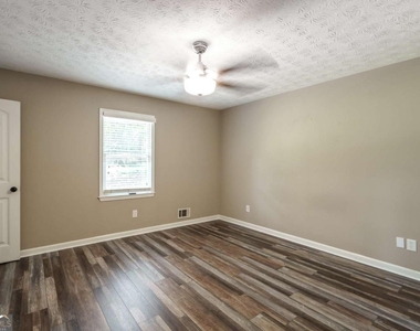 5240 Emmett Still Road - Photo Thumbnail 13