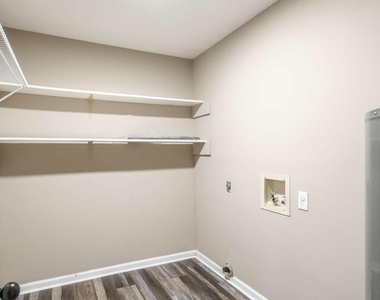 5240 Emmett Still Road - Photo Thumbnail 12