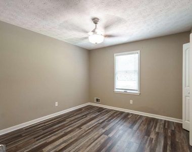5240 Emmett Still Road - Photo Thumbnail 16