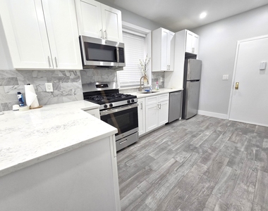 44-4 30th Avenue - Photo Thumbnail 3