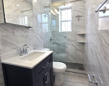 44-4 30th Avenue - Photo Thumbnail 10