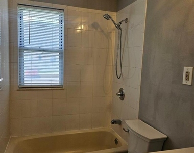 953 East Front - Photo Thumbnail 7