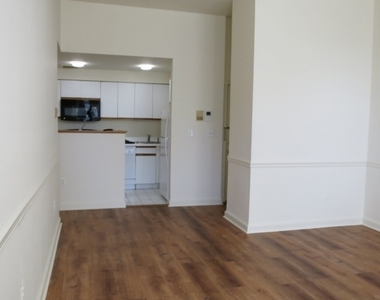 519 Trinity Pl - Photo Thumbnail 11