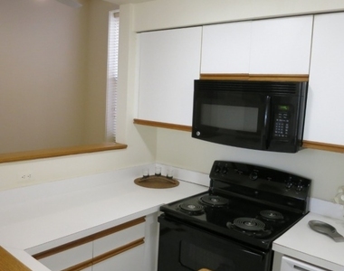 519 Trinity Pl - Photo Thumbnail 9
