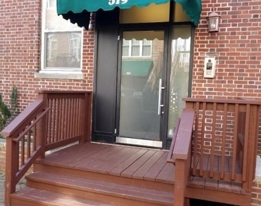 519 Trinity Pl - Photo Thumbnail 2