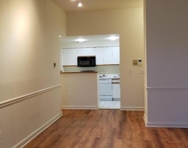 519 Trinity Pl - Photo Thumbnail 23