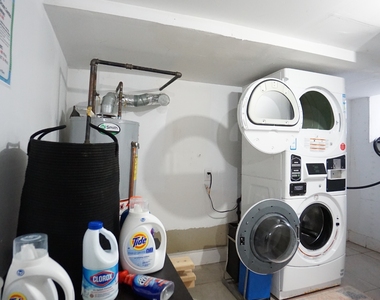 338 Clifton Place - Photo Thumbnail 12