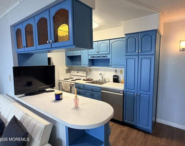 480 Ocean Avenue - Photo Thumbnail 3