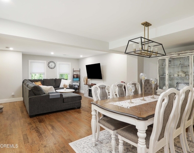 17 Clinton Street - Photo Thumbnail 6