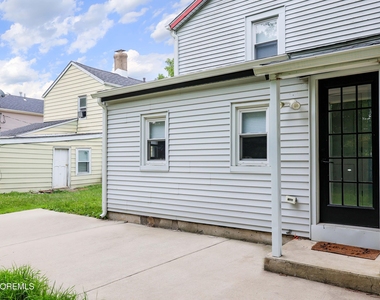 17 Clinton Street - Photo Thumbnail 25