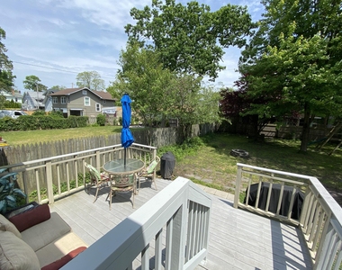 1213 4th Avenue - Photo Thumbnail 10