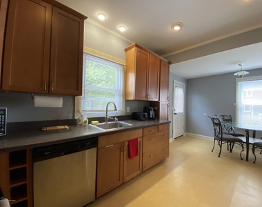 1213 4th Avenue - Photo Thumbnail 8