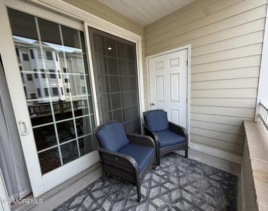 22 Cooper Avenue - Photo Thumbnail 3