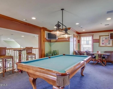 22 Cooper Avenue - Photo Thumbnail 20