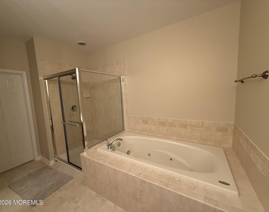 22 Cooper Avenue - Photo Thumbnail 11