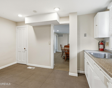 1114 Summerfield Avenue - Photo Thumbnail 10