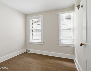 1114 Summerfield Avenue - Photo Thumbnail 16