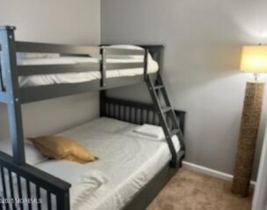 906 16th Avenue - Photo Thumbnail 5