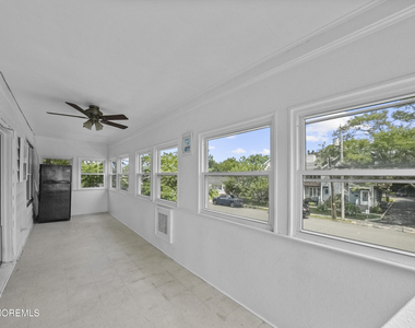 42 Cottage Place - Photo Thumbnail 11