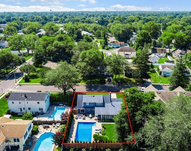 1204 Holly Place - Photo Thumbnail 36