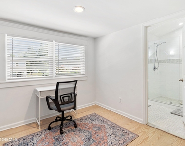 1204 Holly Place - Photo Thumbnail 18