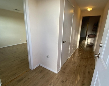 69 1st Avenue - Photo Thumbnail 3