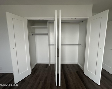 10 Ocean Boulevard - Photo Thumbnail 16