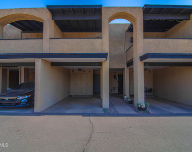 4221 E Almeria Road - Photo Thumbnail 16
