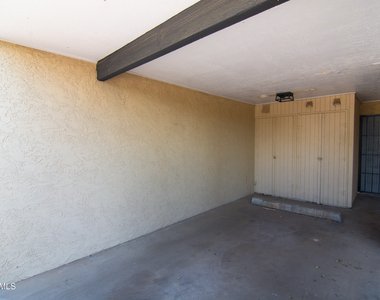 4221 E Almeria Road - Photo Thumbnail 12