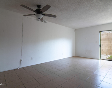 4221 E Almeria Road - Photo Thumbnail 3