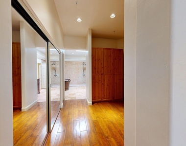 8100 E Camelback Road - Photo Thumbnail 16