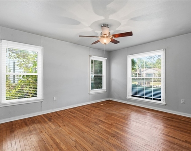 3412 Brady Avenue - Photo Thumbnail 14