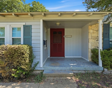 3412 Brady Avenue - Photo Thumbnail 19