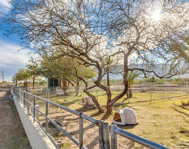 3232 W Carver Road - Photo Thumbnail 23