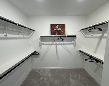 229 Invermore Drive - Photo Thumbnail 3